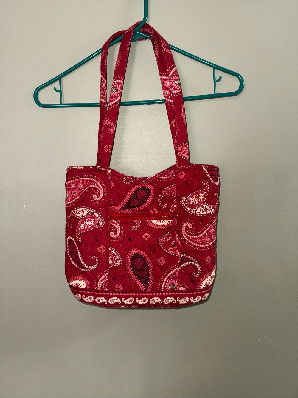 Mesa Red Paisley Quilted Tote Bag - Women